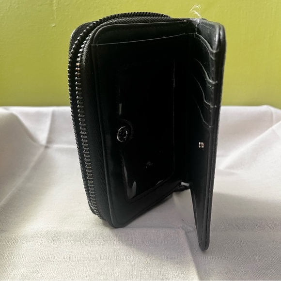 NWOT Badgley Mischka Croc Black Colored Wallet - Picture 13 of 15